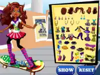 image bg Clawdeen skates