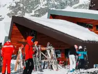 image bg Ski Resort Hidden Snowflakes